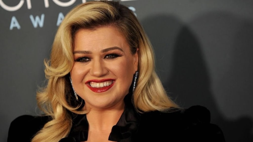 'Nerveuze' Kelly Clarkson brengt binnenkort nieuw album uit
