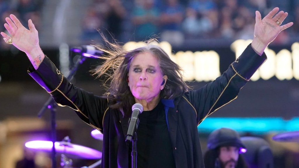 Ozzy Osbourne maakt woensdag ereronde in thuisstad Birmingham