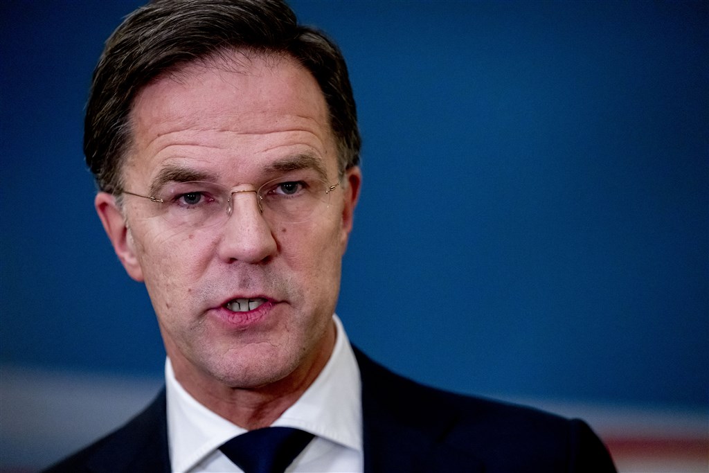 Kabinet gaat afspraken provincies over stikstof afwachten, bekijkt