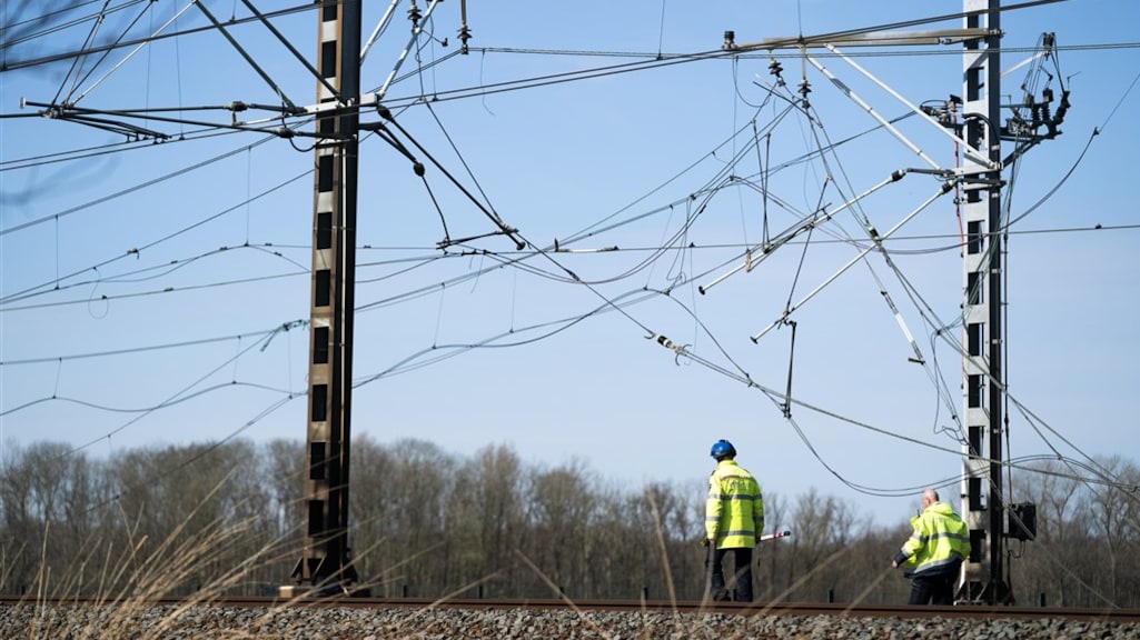 Treinongeluk Voorschoten: zeker tot 11 april geen treinen tussen Leiden en Den Haag