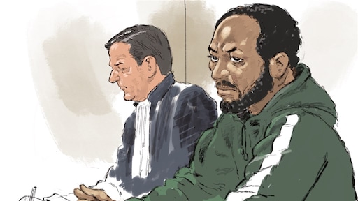 Marteling, afpersing en verkrachting: beruchte mensensmokkelaar in Nederland voor de rechter