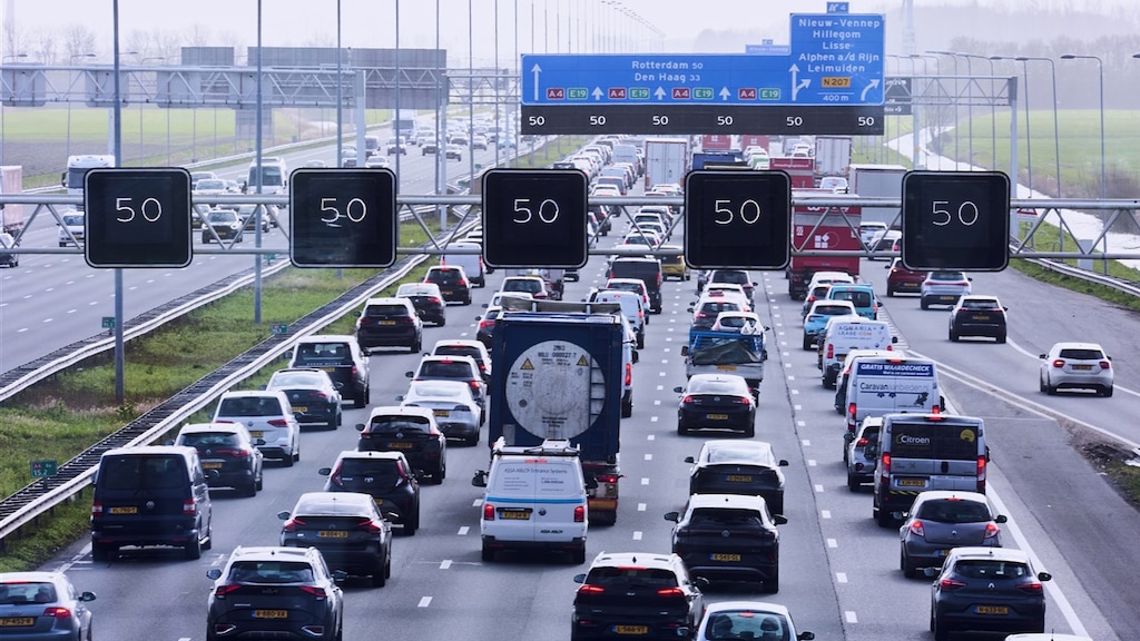 Bijna 1500 kilometer file, drukste avondspits van het jaar