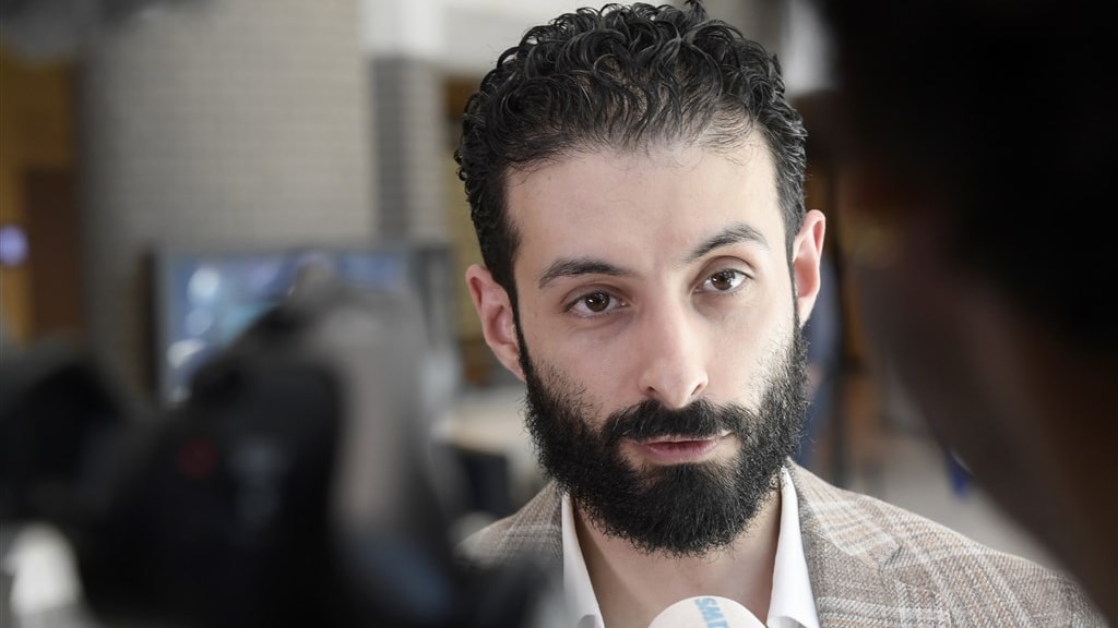 Ook Kamerlid Ulysse Ellian (VVD) wist niet dat zijn afgeschermde adres in databases van kredietinformatiebureaus te vinden was.