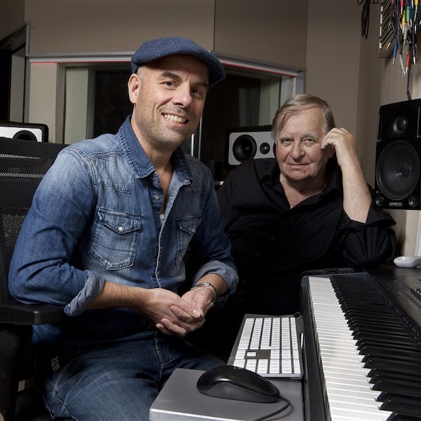 Met zijn zoon Tjeerd.