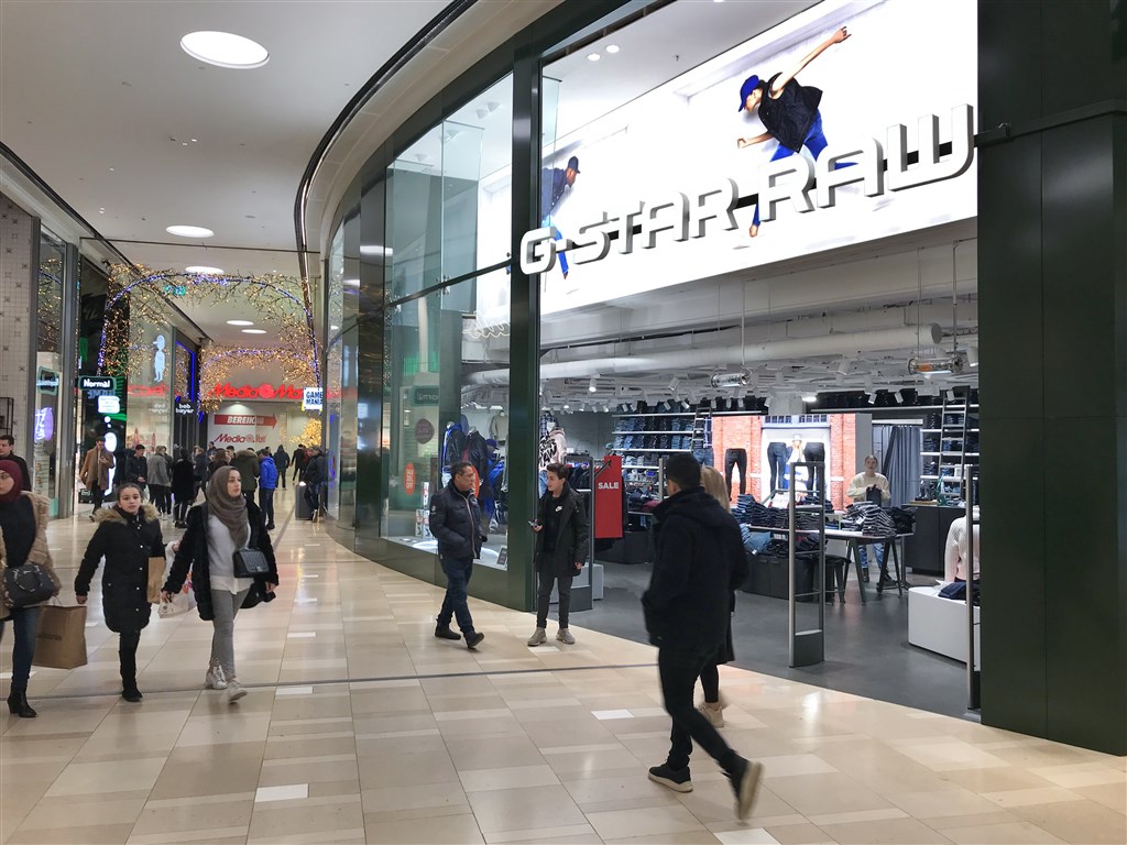 G-Star heeft winkels over de hele wereld.