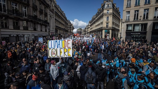 Franse rechter geeft groen licht voor pensioenplannen Macron