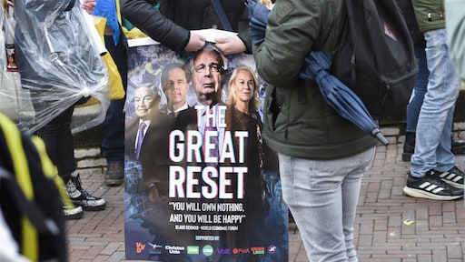 AIVD: complottheorieën over 'kwaadaardige elite' bedreigend voor veiligheid