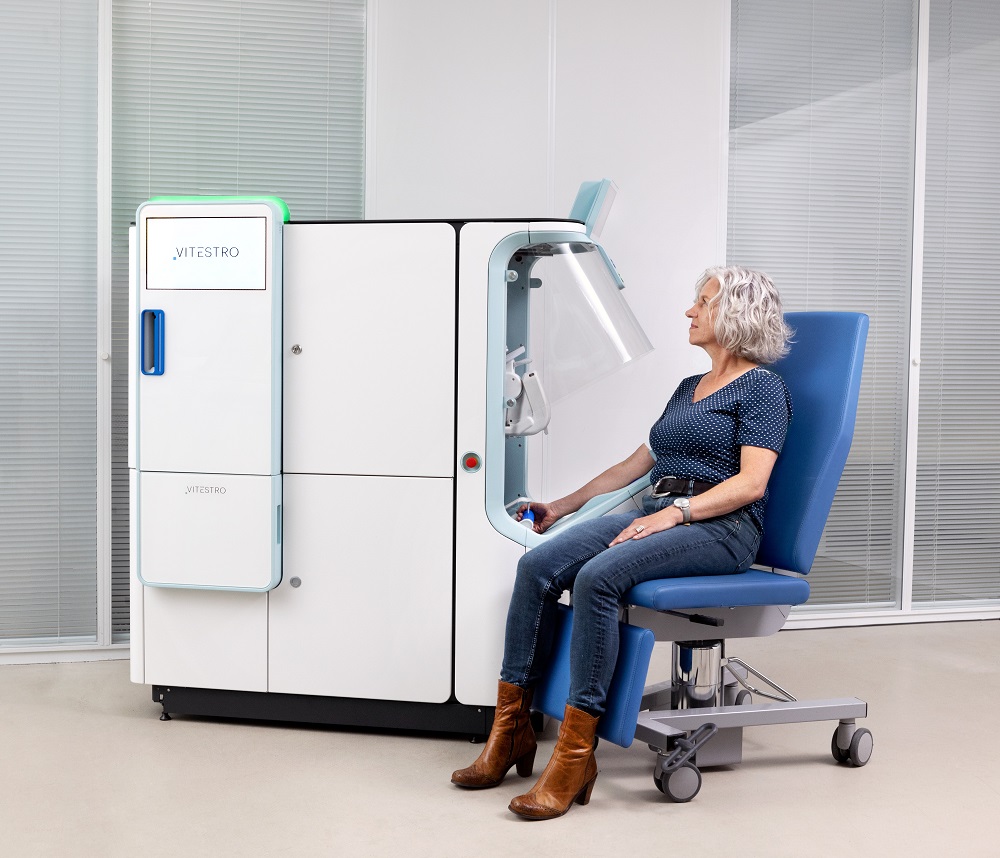 Bloedprikken zonder personeel: 'Deze robot zet binnenkort de naald in je arm'