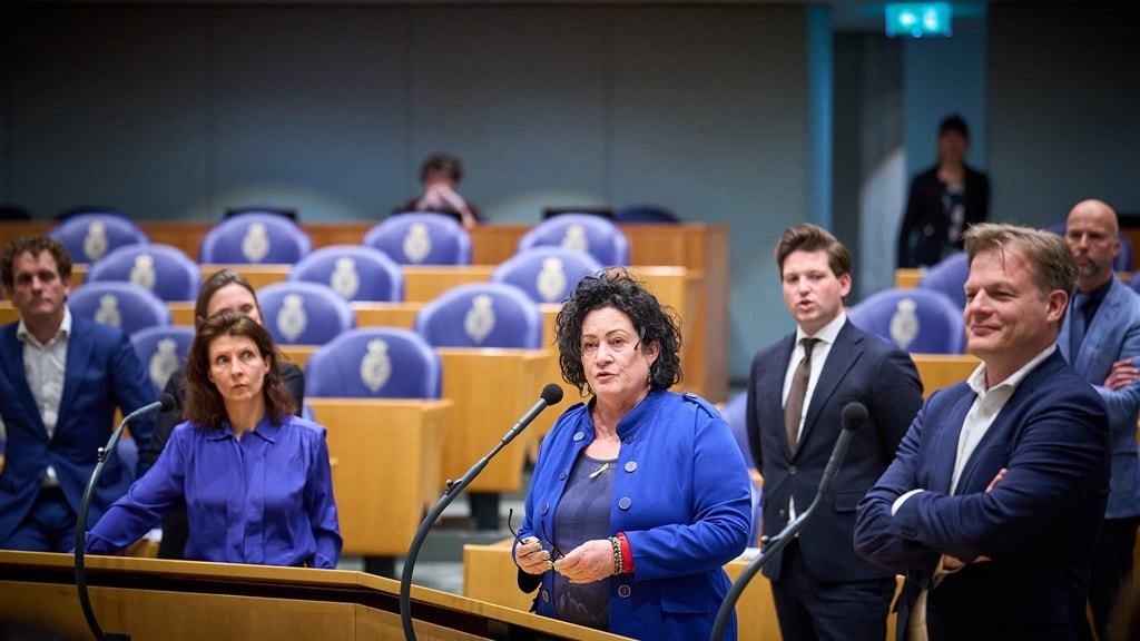 Tweede Kamer zet debat over stikstoffonds voort in mei na reces