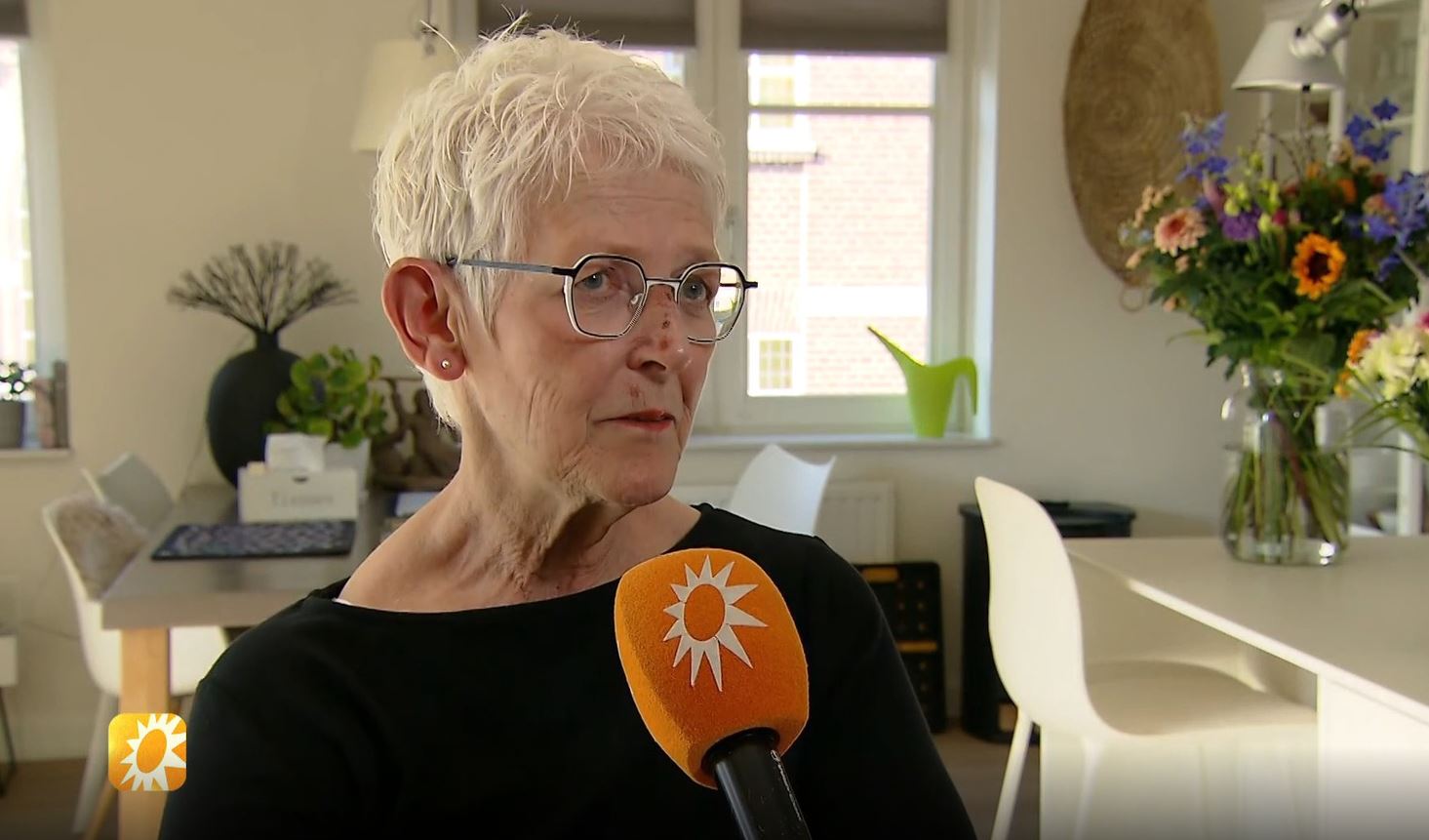 Vrouw die val maakte in live-uitzending Op1: 'Vijf kwartier gebloed'