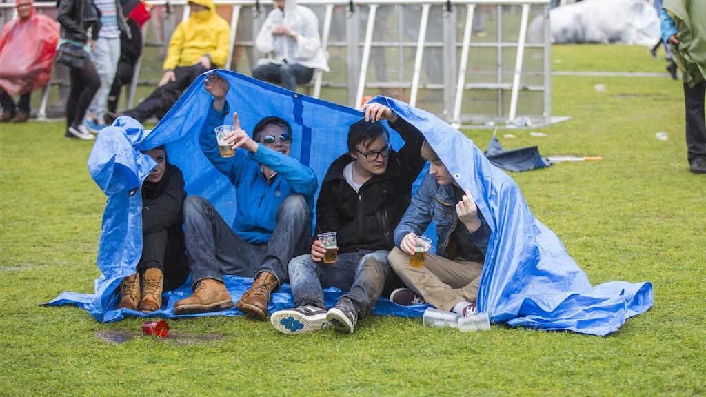 In 2015 werd Bevrijdingsfestival Zwolle ook door regen geteisterd.