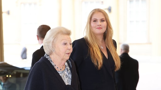 Dit droeg prinses Amalia tijdens de receptie op Buckingham Palace