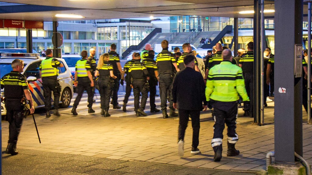 Grote ongeregeldheden bij Turkse stembusgang Amsterdam: 'Zorgelijk'