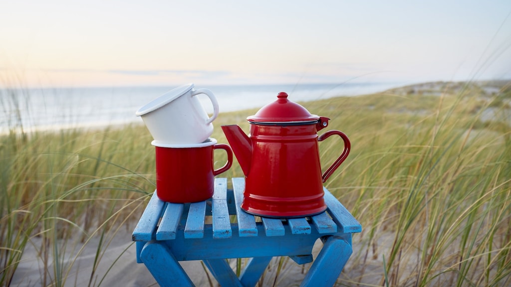 Vakantie in eigen tuin: verzorgingshuis zoekt kampeerspullen voor mensen met dementie