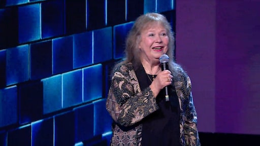 Televisielegende Wieteke van Dort maakt comeback in Secret Duets: ‘Waanzinnig’