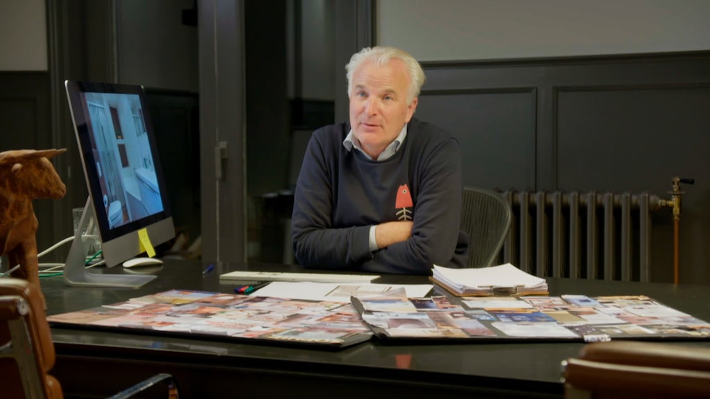 Bob Sikkes ziet 'wonderlijkste' badkamer ooit in Kopen Zonder Kijken: 'Echt bloedje lelijk'