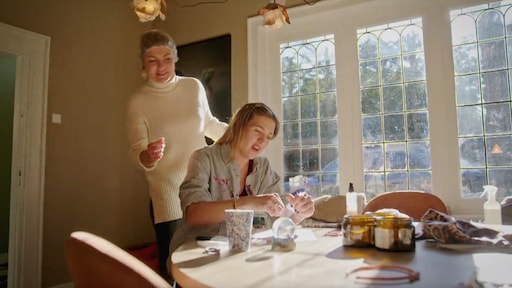 Grootste nachtmerrie Bo Wilkes komt uit: 'Kids hebben luizen'