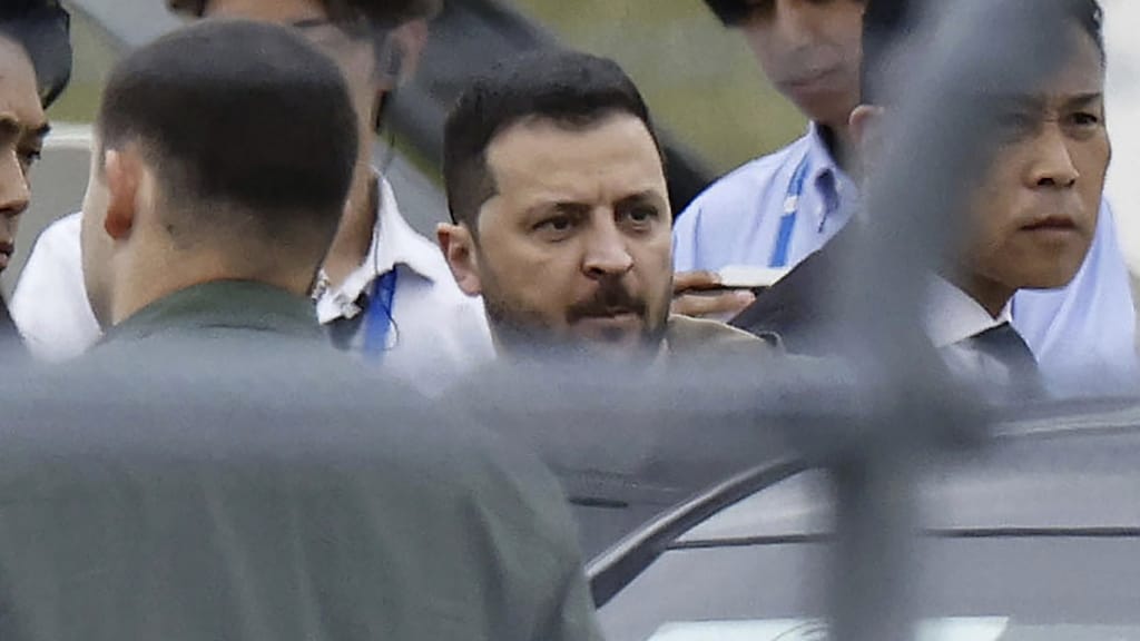 Zelensky geland in Japan voor G7-top, levering F16's op tafel