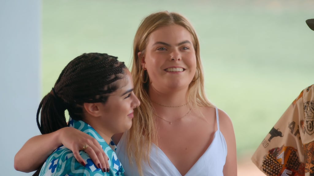 Eloise van Oranje emotioneel bij afscheid in Het Perfecte Plaatje Op Reis: 'Tears of joy'