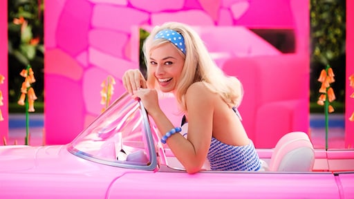 Life in plastic, it's fantastic! Slapen in Barbie-droomhuis nu mogelijk