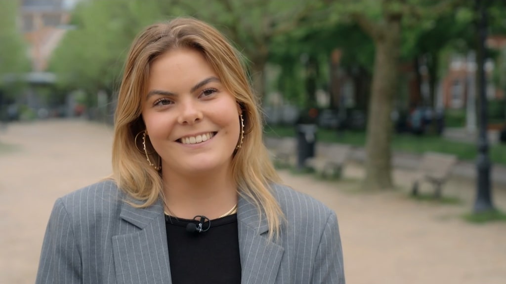 Mijlpaal voor Eloise van Oranje: 'Omg, scriptieverdediging!'