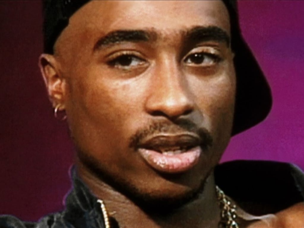 Stiefbroer van Tupac Shakur eist schadevergoeding na dood rapper