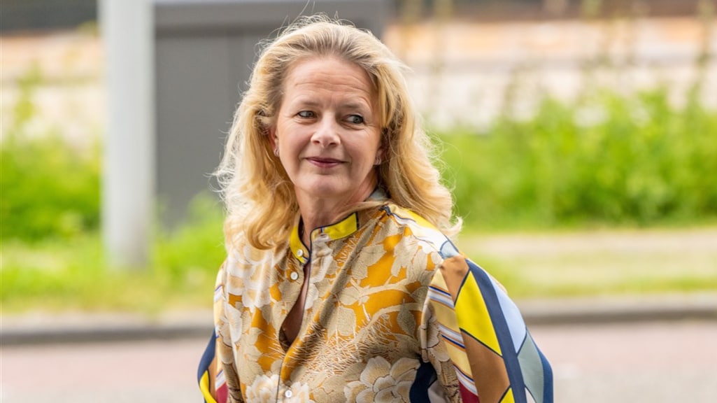 Prinses Mabel met schoonmoeder Beatrix en dochter Zaria op pad