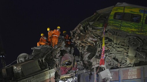 Overlevenden treinramp India: 'Dacht dat we doodgingen'