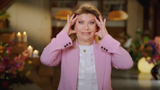 Pauline Wingelaar uit Echte Gooische Moeders waagt zich aan botox