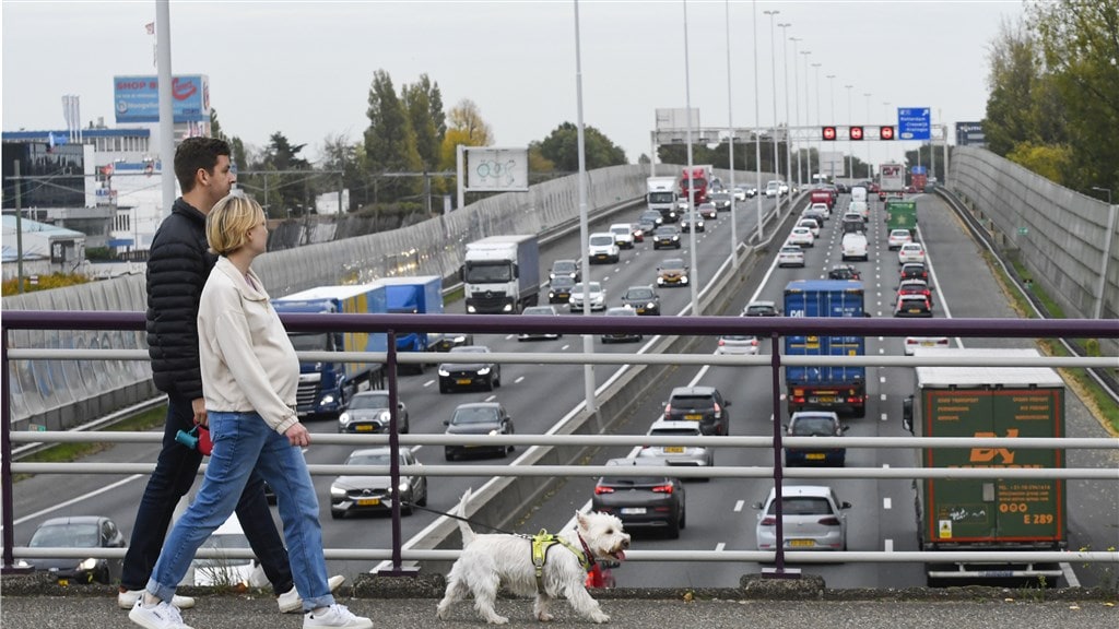 Kabinet worstelt met rekeningrijden: strop dreigt voor bezitter kleine auto