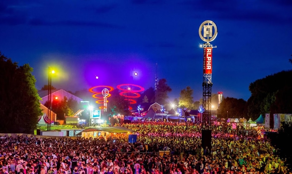 Andere festivals vragen zelden 'fee' aan pers, maar oordelen niet