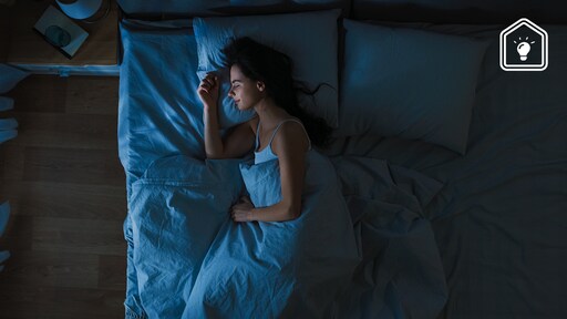 De voor- en nadelen van slapen met het raam open