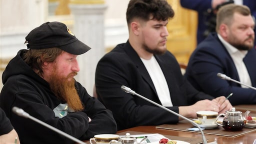 Status van Russische oorlogsbloggers groeit: 'Poetin maakt ze belangrijk'