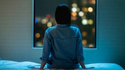 Nathalie: 'Ik heb angst om alleen te zijn. Bij wie kan ik terecht voor hulp?'