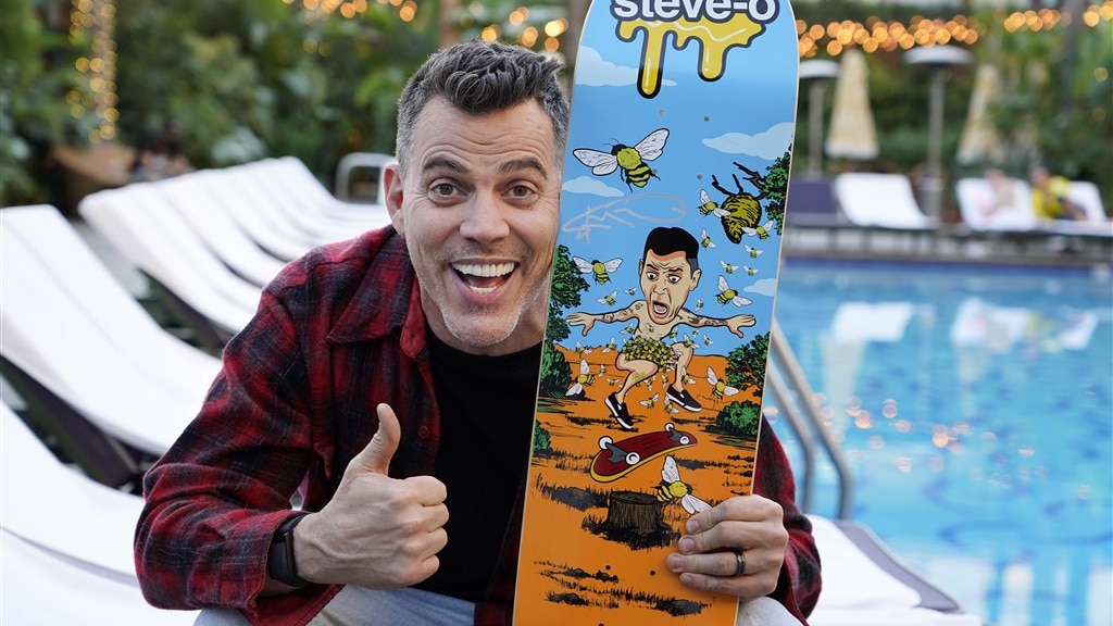 Steve-O si astiene dall'aumento del seno dopo una conversazione con i transessuali: “È intervenuta Universum” Steve-O si astiene dall'aumento del seno dopo una conversazione con i transessuali: “È intervenuta Universum”