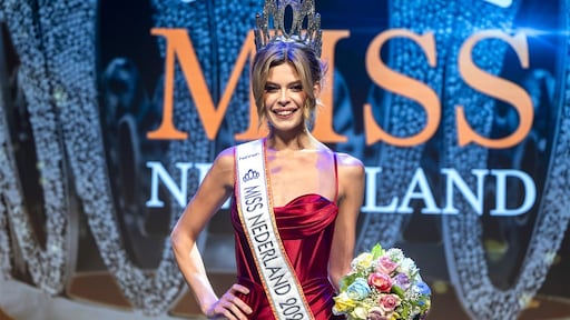 22-jarige Amsterdamse Rikkie Kolle dé nieuwe Miss Nederland 2023