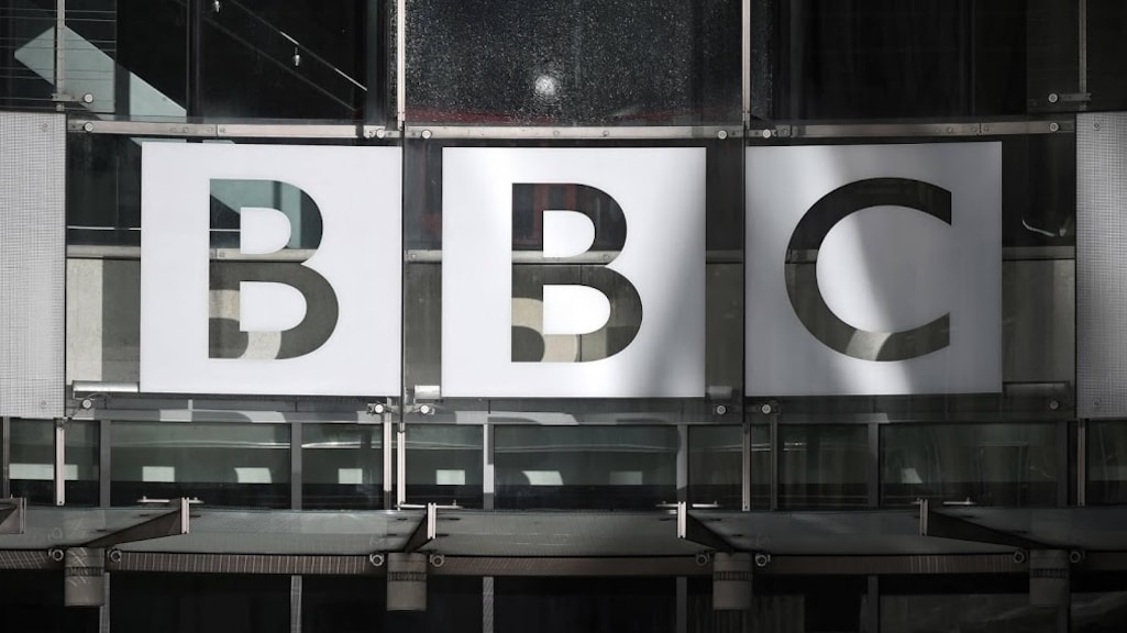 Britse politici overwegen naam BBC-presentator bekend te maken
