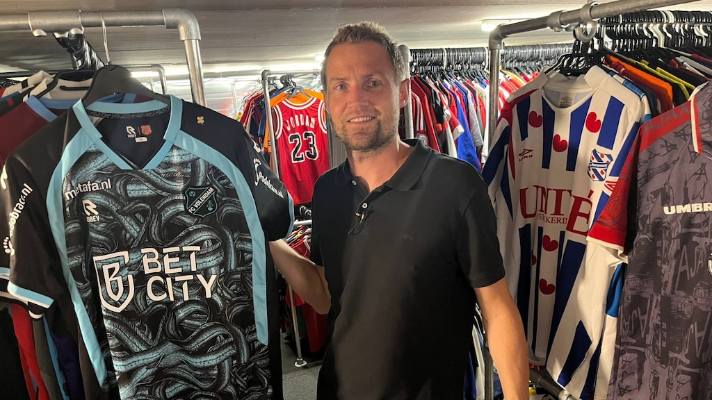 Melvin van Mourik, welovefootballshirts.com