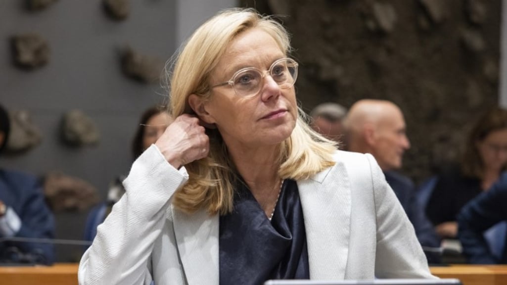 Lof en steun voor Kaag, woede om intimidatie die ze te verduren kreeg