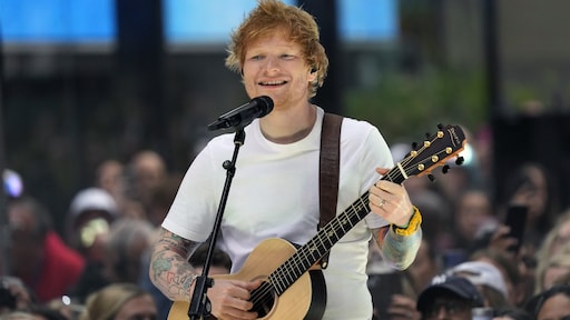 Ed Sheeran als verrassing op podium tijdens show Taylor Swift in Londen
