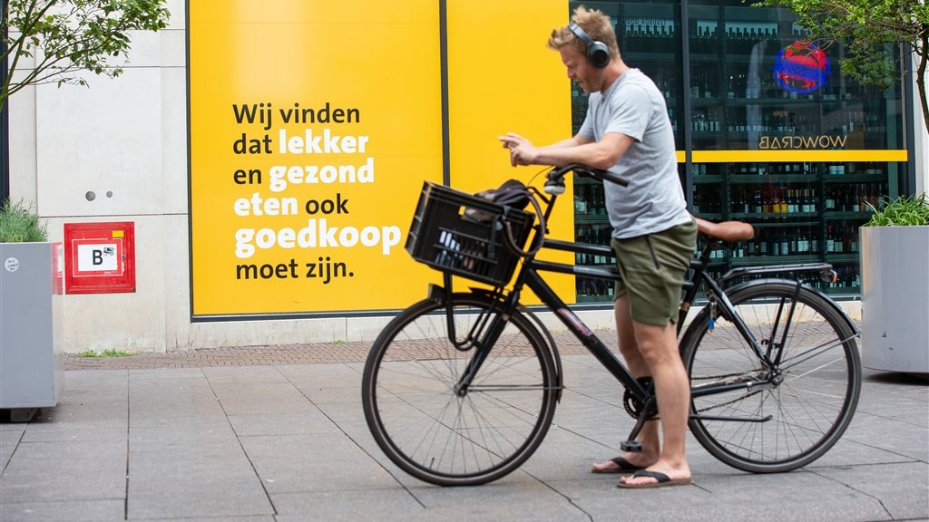 Prijzenpiek bij Jumbo lijkt voorbij, maar boodschappen niet goedkoper