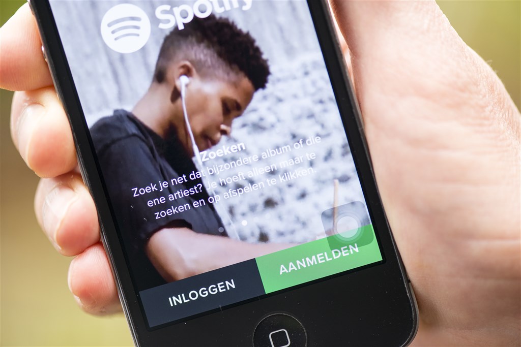 Spotify-abonnement duurder: 1 tot 3 euro per maand erbij