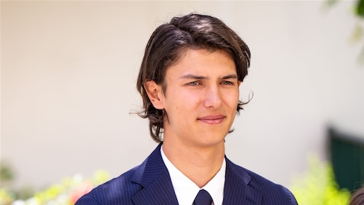 Deense graaf Nikolai, wiens prinstitel werd afgenomen, viert 25e verjaardag