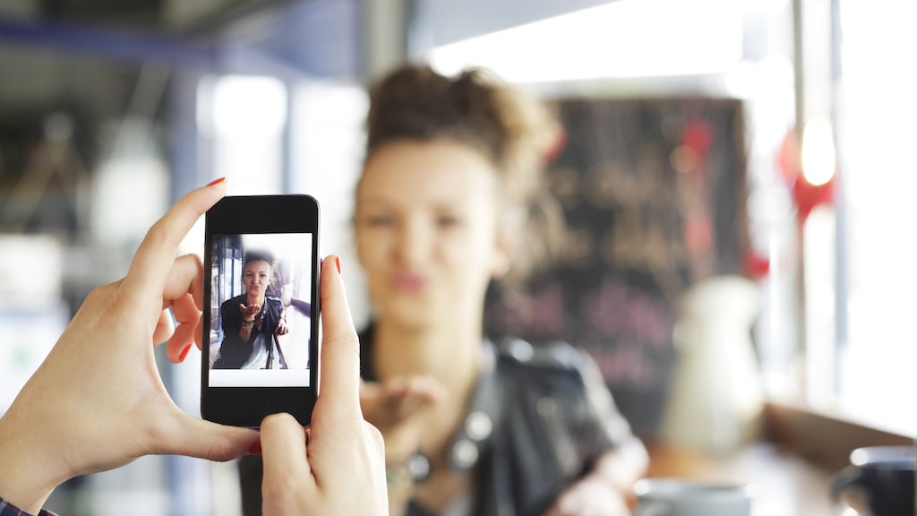 Duizenden foto's in de cloud: slecht voor milieu? 'Verwijder onnodige plaatjes'