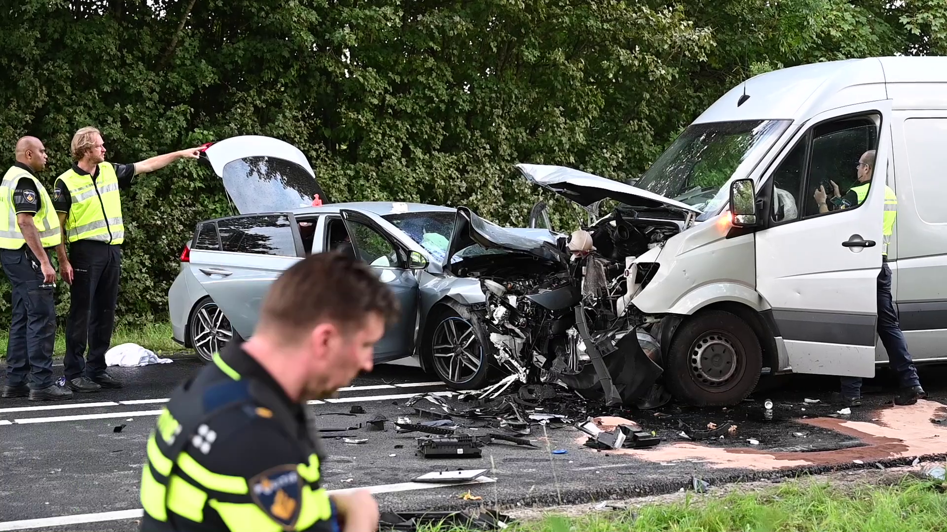 Ongeluk Alphen aan den Rijn: vijf gewonden, onder wie drie kinderen
