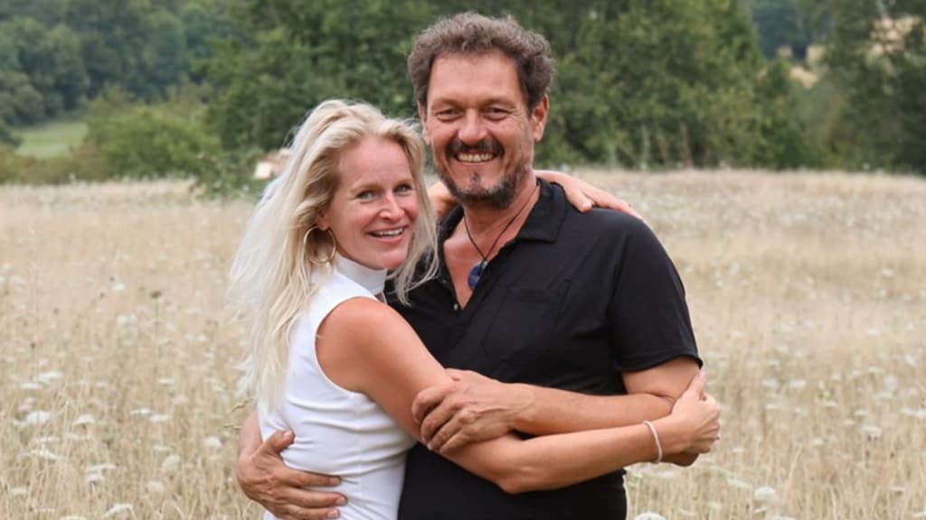 Walter uit B&B Vol Liefde verklaart nieuwe vriendin publiekelijk de liefde: 'Ik hou van je'