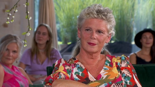 'In de B&B Vol Liefde-reünie kon Petri laten zien hoe ze écht is: hartstikke grappig'