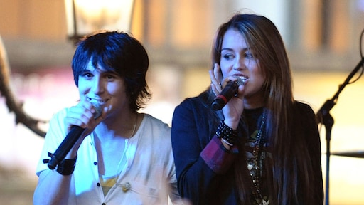 Hannah Montana-ster Mitchel Musso in de boeien geslagen