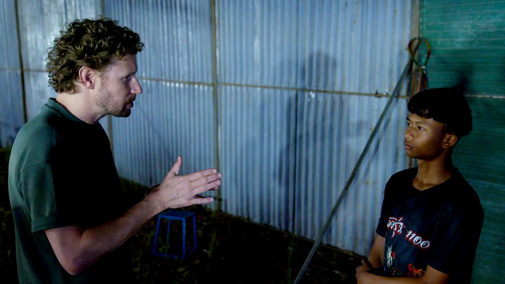 Ewout Genemans geschokt om gevaarlijke wereld van kickboksende kinderen