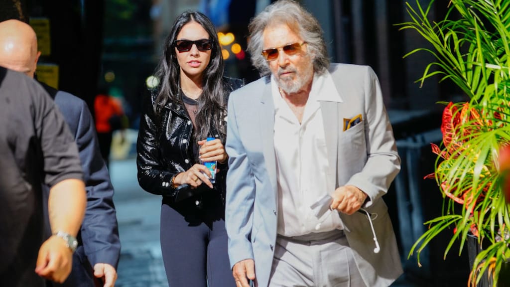 'Al Pacino en vriendin 3 maanden na geboorte zoontje uit elkaar'